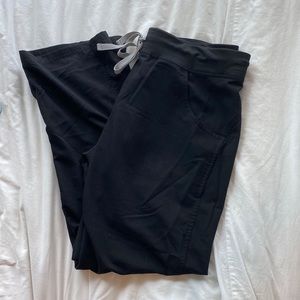 FIGS Kade cargo scrub pants black